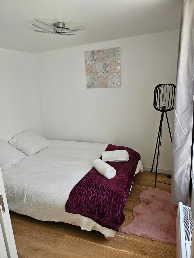 Chez Angela Appartement Avec Terrasse Bbq Et Jacuzzi Fresnes-Sur-Marne Exterior foto